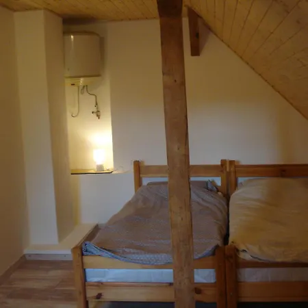 Takacs Vendeghaz Apartment